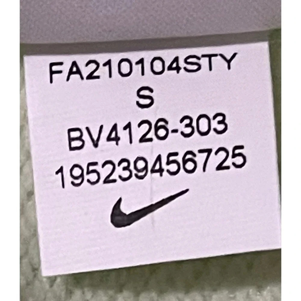 Nike Sportswear Essential Hoodie Lime Ice Pullover Logo Women Small‎ BV4126 303